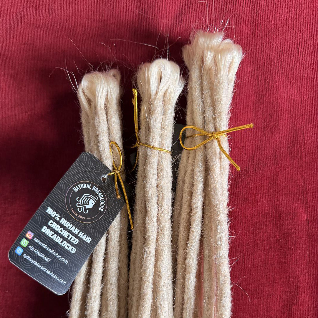 Goddess Locs Highlight Blonde 10 Units Bundle