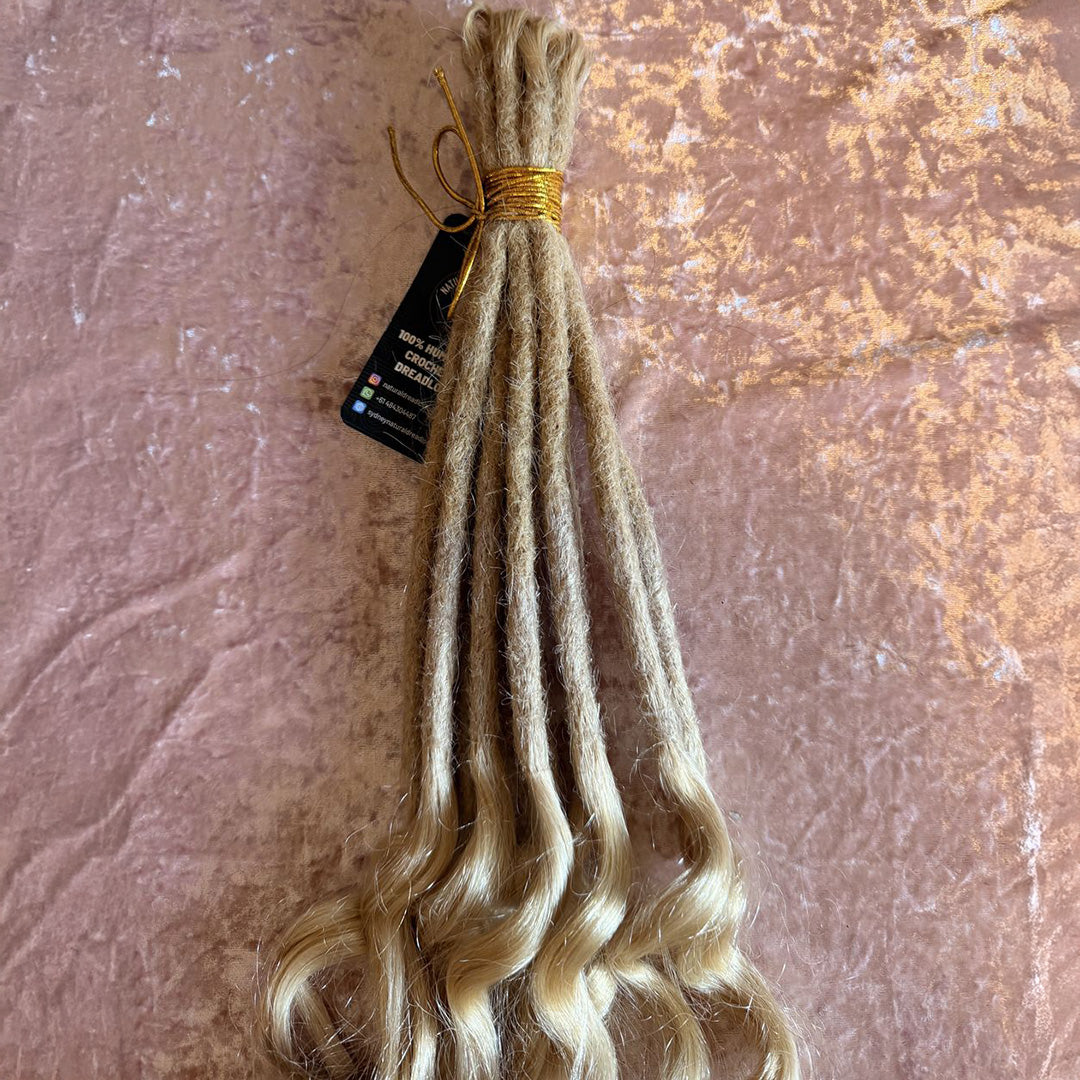 Goddess Locs Champagne Blonde 10 Units Bundle