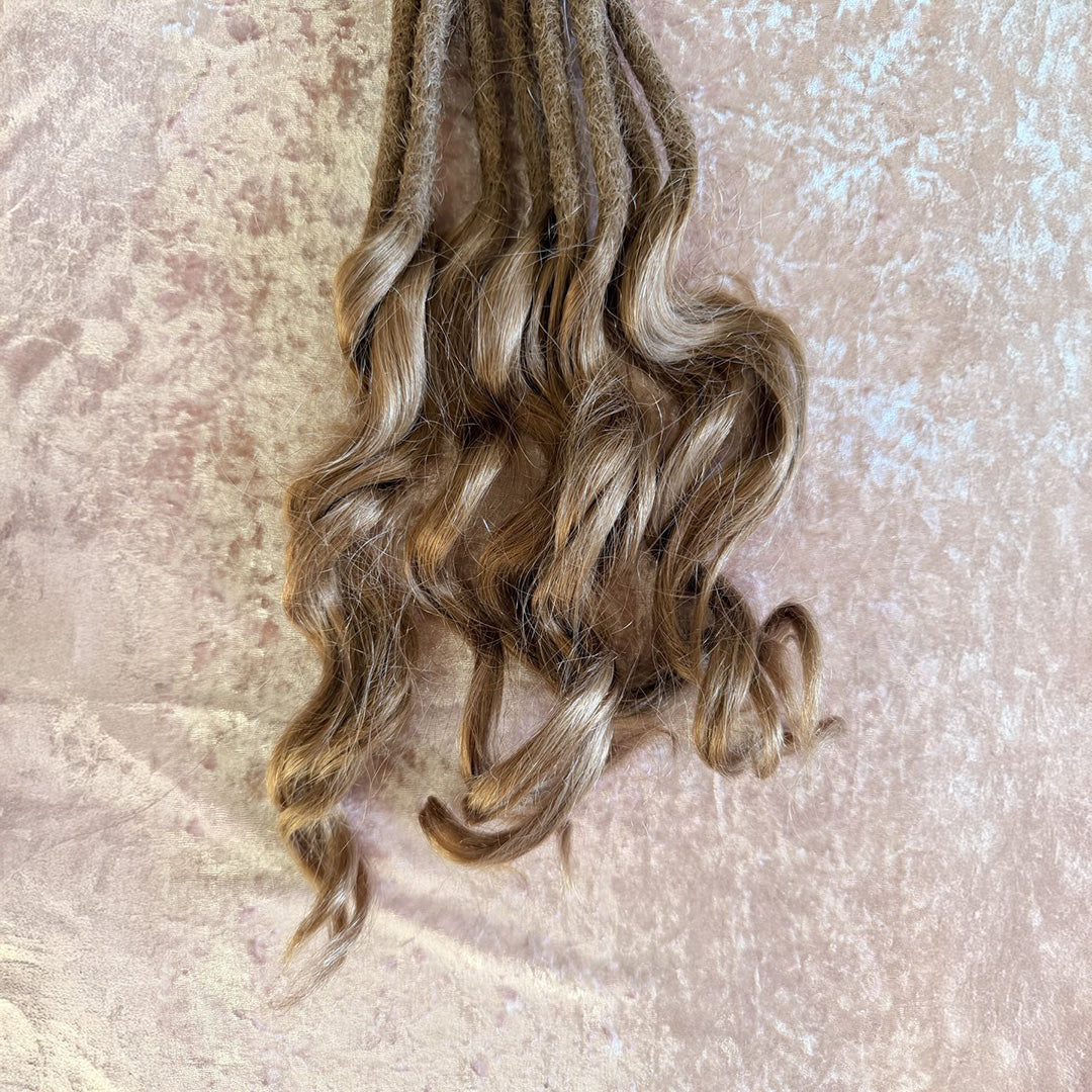 Goddess Locs Champagne brown 10 Units Bundle