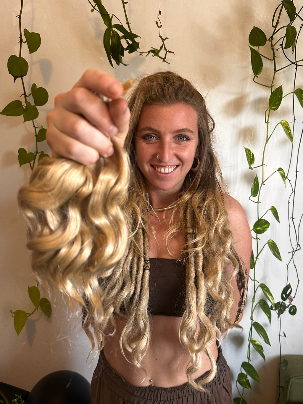 Curly Wavy ends 100gr Bundle - 100% Human Hair for Dreadlock Maintenance & Style